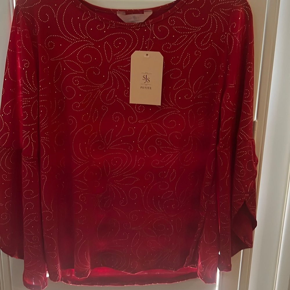 SJS Petites Top round neckline size Petite L NWT Red and Gold bell sleeves